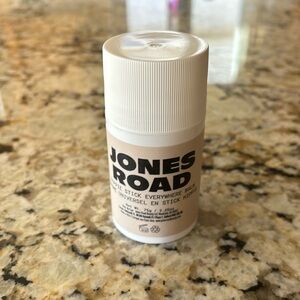 Jones Road Hippie Stick